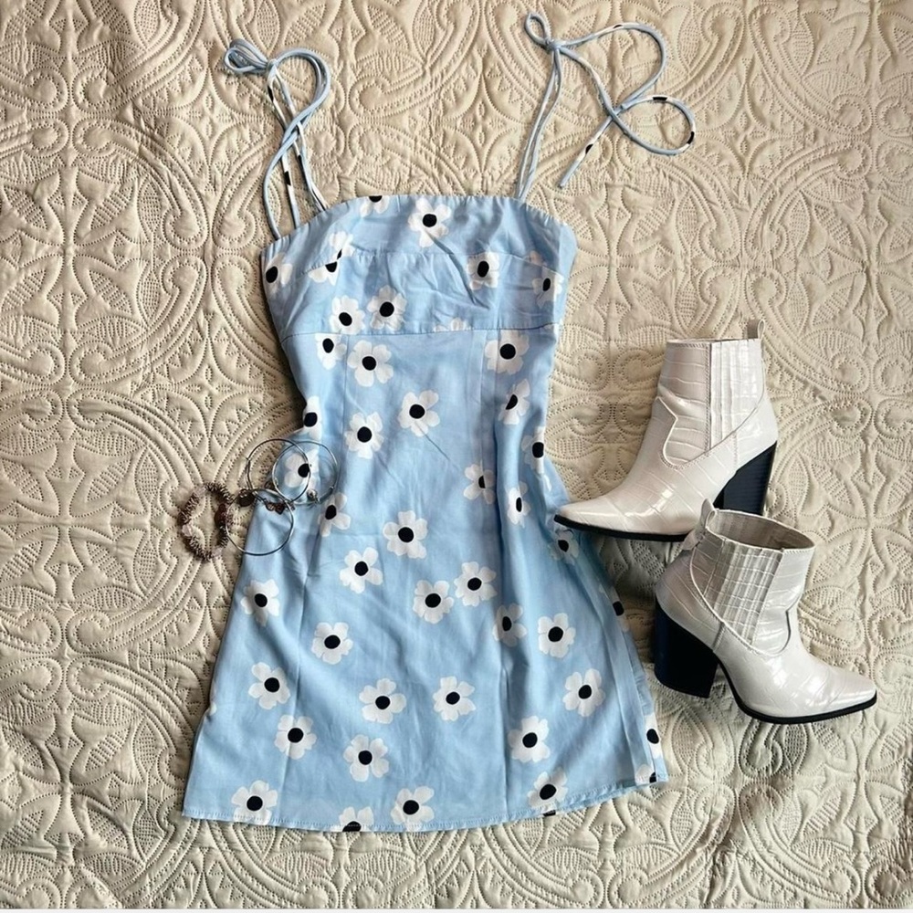 Princess Polly Blue Spaghetti Strap Sundress Mini dress Tie String Sz us 0 daisy